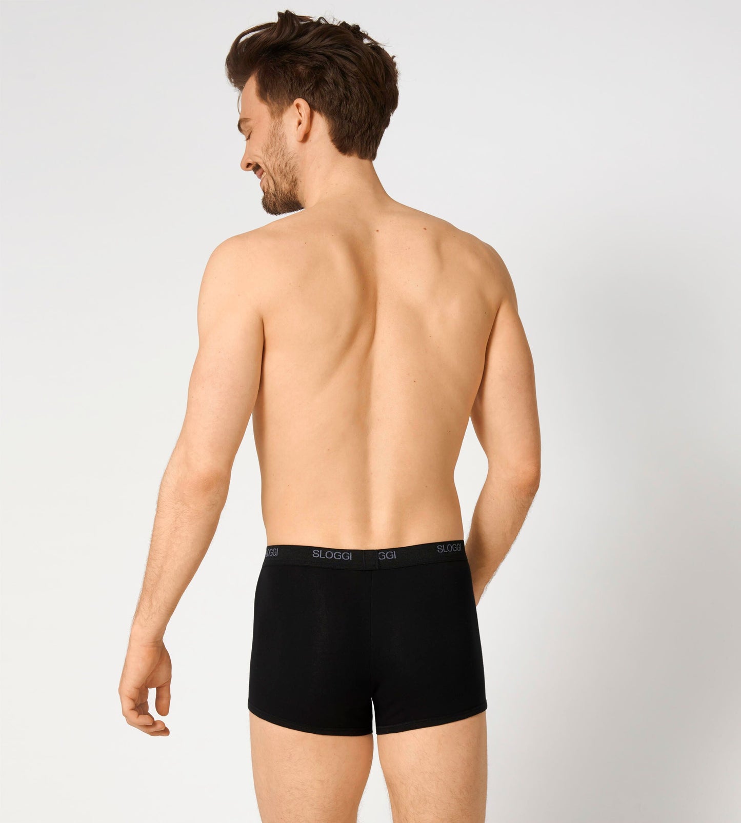 Basic Short SFM 10004753 0004 black